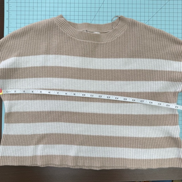 Sincerely Jules Brown and White Striped Cropped Sweater Sz S - Picture 7 of 7